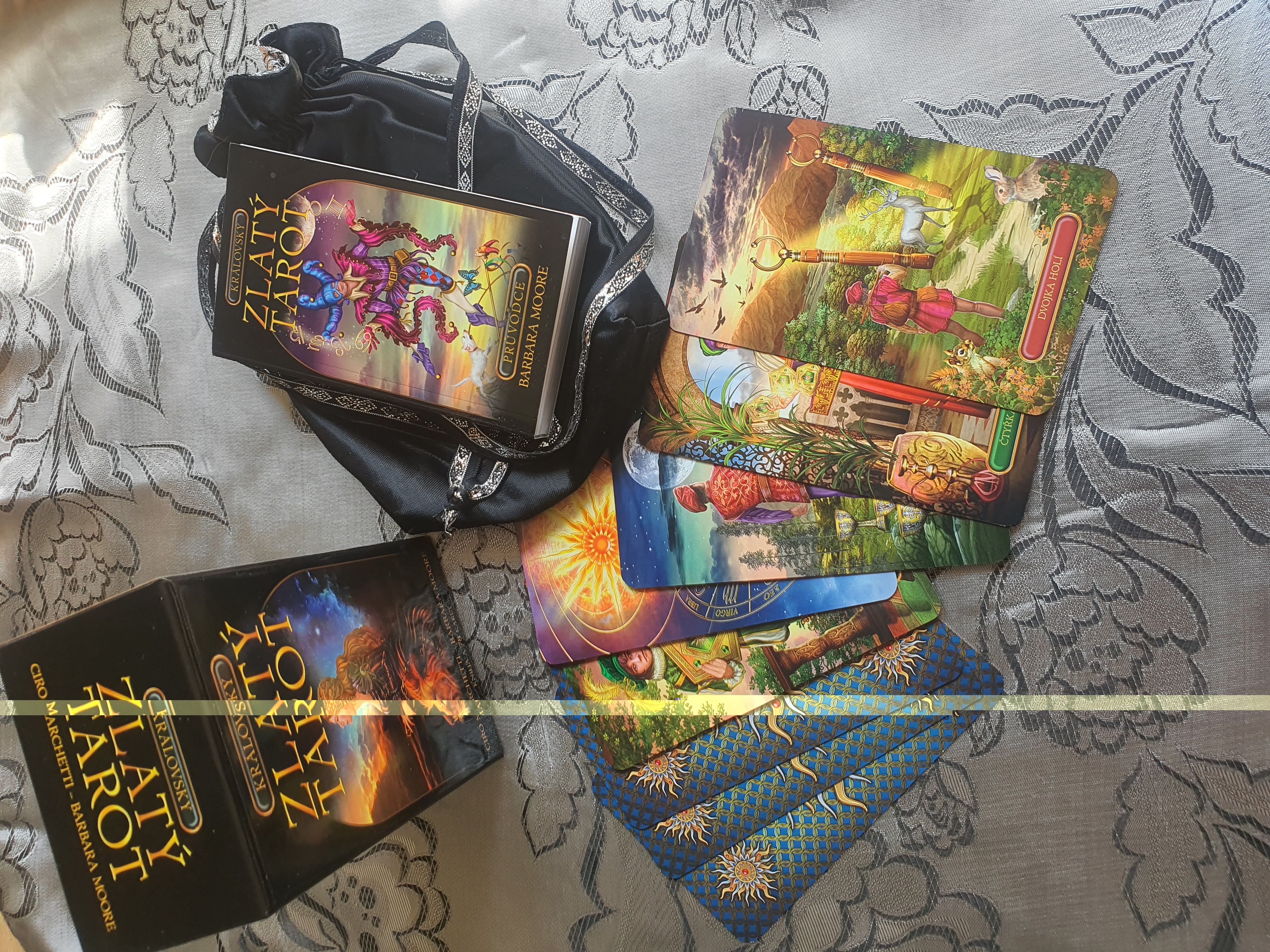 Královský Zlatý tarot